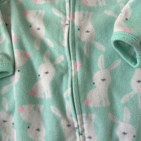 Bunny/Easter Fleece Footed Pajamas - 6-9 months - Picture 3 of 3
